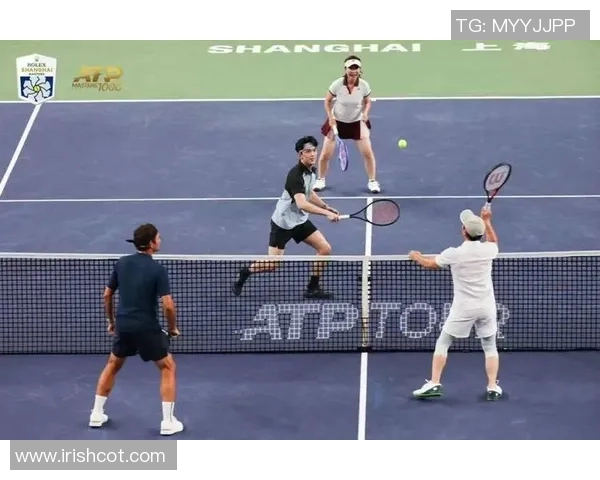 上海网球队在洲际杯中的灵活战术展现与团队协作的完美结合 上海网球队在洲际杯中的灵活战术展现与团队协作的完美结合