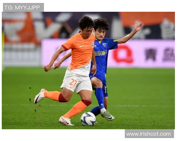 南京足球队逆袭之路揭秘钻石联赛特别报道展现奋斗精神与团队力量 南京足球队逆袭之路揭秘钻石联赛特别报道展现奋斗精神与团队力量