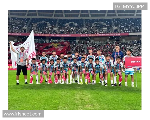 杭州足球队意识对比深度剖析与发展潜力探讨 杭州足球队意识对比深度剖析与发展潜力探讨