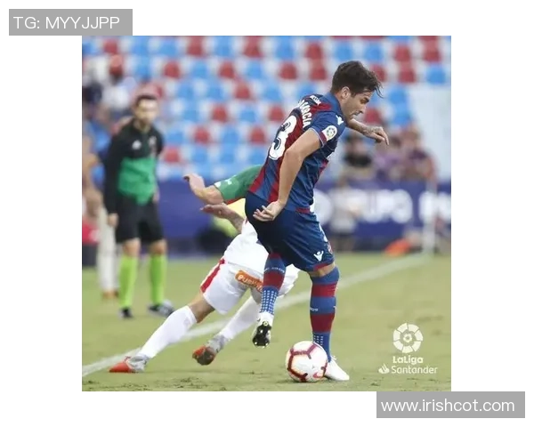 深圳足球队以87分领跑精英赛积分榜展现强劲实力和夺冠希望