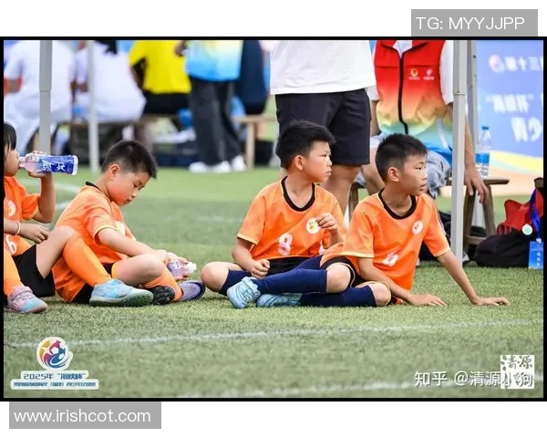 足球明星比耶视频精彩瞬间回顾与幕后花絮全解析