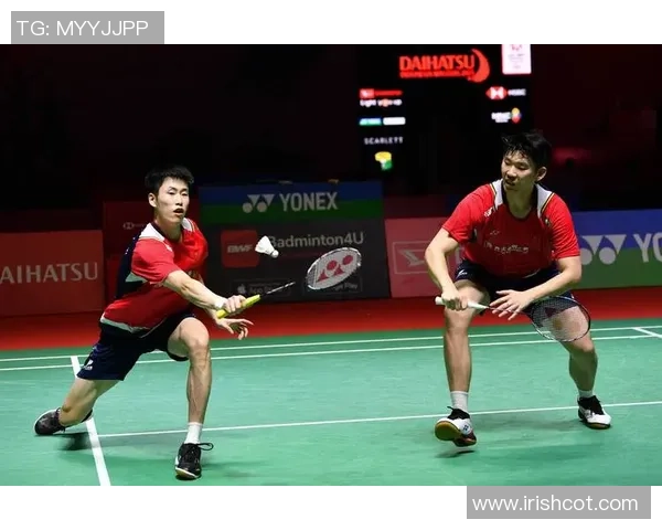 重庆羽毛球队战术争议引发热议球迷与专家各抒己见探讨未来发展方向 重庆羽毛球队战术争议引发热议球迷与专家各抒己见探讨未来发展方向